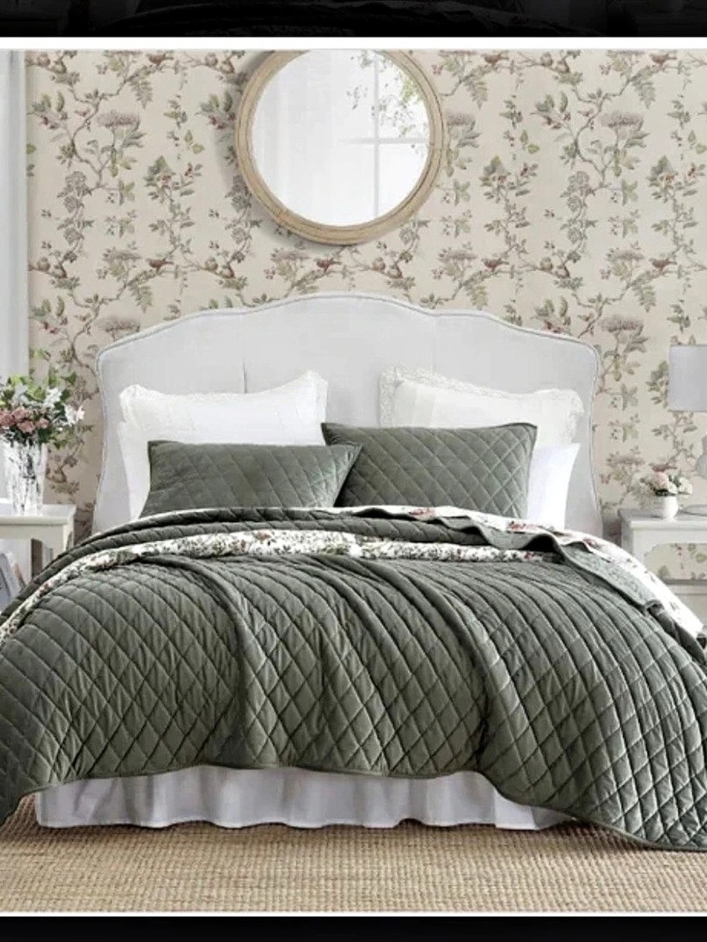 Member's Mark Printed Velvet Quilt Set (Alba - Olive Green) Alba Olive Green